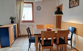 7 Lakes Apartment